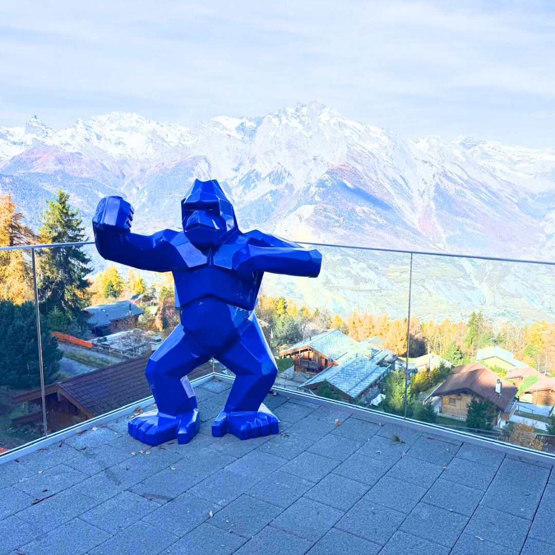 Kongari-collection-Bleu-Voltage-Laque-haute-brillance-3