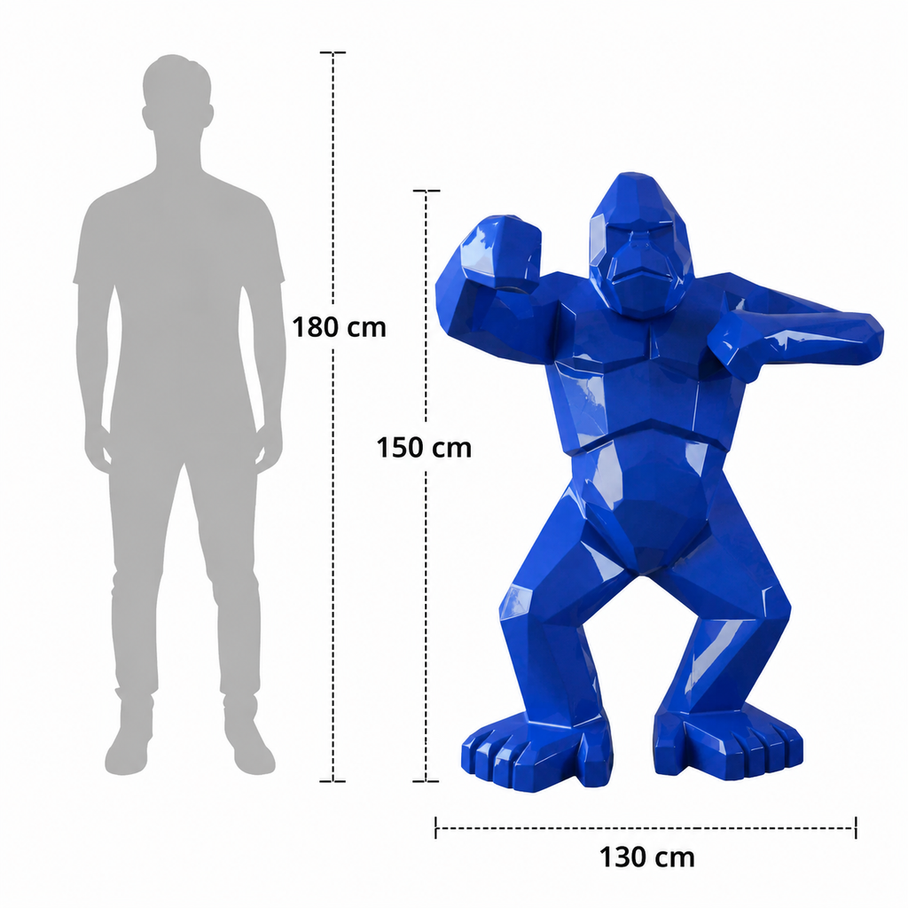 Kongari Collection — hauteur de la sculpture gorille origami Bleu Voltage H150 cm comparée à une silhouette de 180 cm